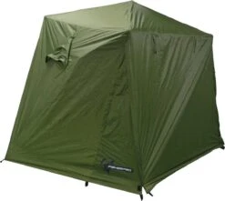 FisherPro Karpertent Met Stormcover – Vistent – Tent - Bescherming Tegen Zon En Wind – 100% Waterdichte Stormhoes – Met Handige Meeneemtas – Ook Geschikt Als Strandtent Of Festivaltent – Extra Veiligheid En Warmte Door Stormcover -Outdoor Camping Winkel 1200x1074