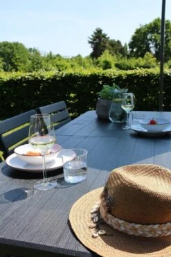 ERRO Vouwtafel - Houtlook - 180x74cm - Zwart -Outdoor Camping Winkel 800x1200 4